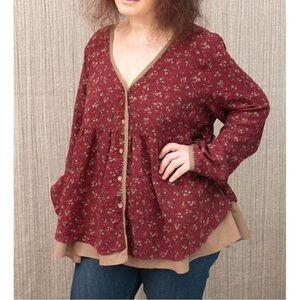 NWT Plus size bohemian tunic, floral boho tunic B10